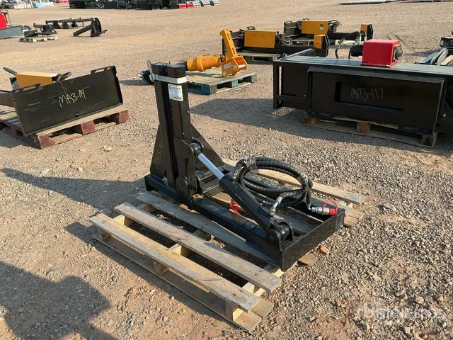 2026 GIYI GY-TP45 25 in Skid Steer Post Puller (Unused)