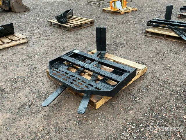2026 GIYI GY-DHC 59 in Skid Steer Forks (Unused)