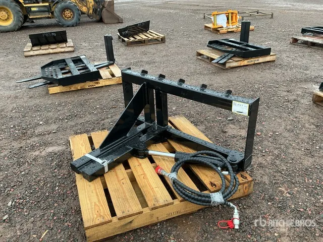 2026 GIYI GY-TP45 25 in Skid Steer Post Puller (Unused)