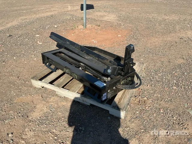 2026 GIYI GY-SF60 60 in Skid Steer Forks (Unused)