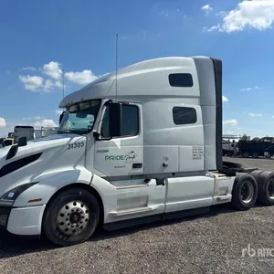 2019 Volvo VNL 6x4 T/A Sleeper Truck Tractor