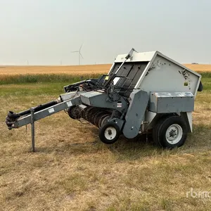 New Idea 484 Round Baler