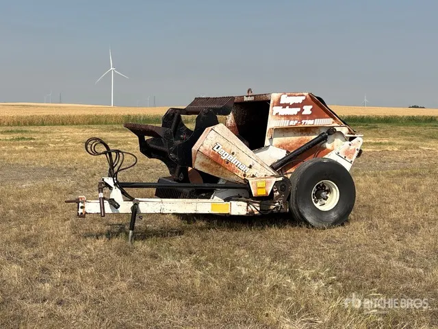 Degelman RP7700 64 in Paddle Rock Picker