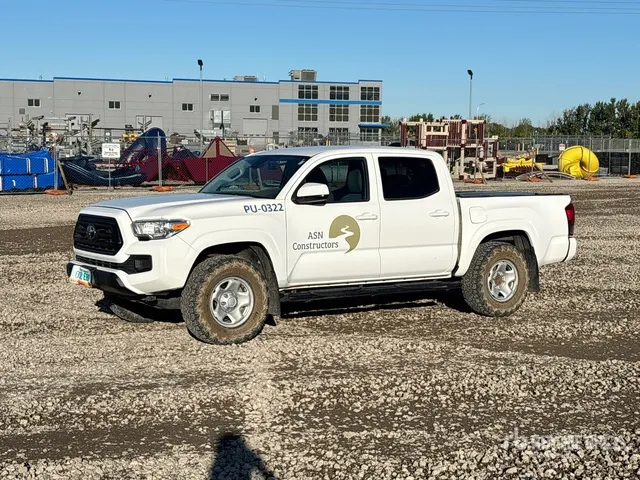 2020 Toyota Tacoma 4x4 Crew Cab Pickup