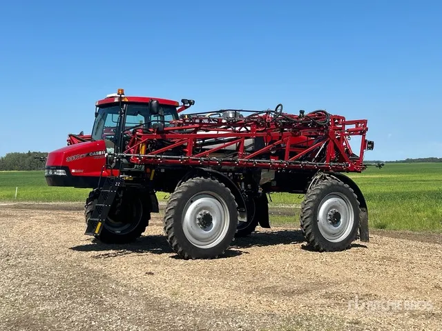 2012 Case IH Patriot 3330 120 ft 4x4 High Clearance Self-Propelled Sprayer