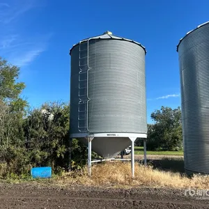 Westeel +/- 2100 bu 6 Ring Hopper Grain Bin