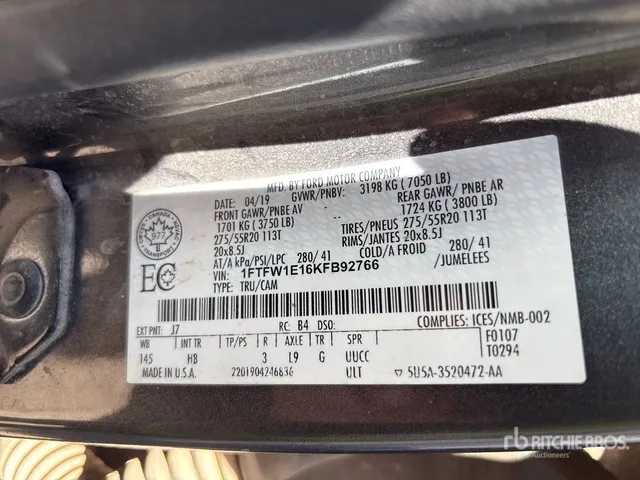 2019 Ford F-150 Lariat 4x4 Crew Cab Super Crew Pickup