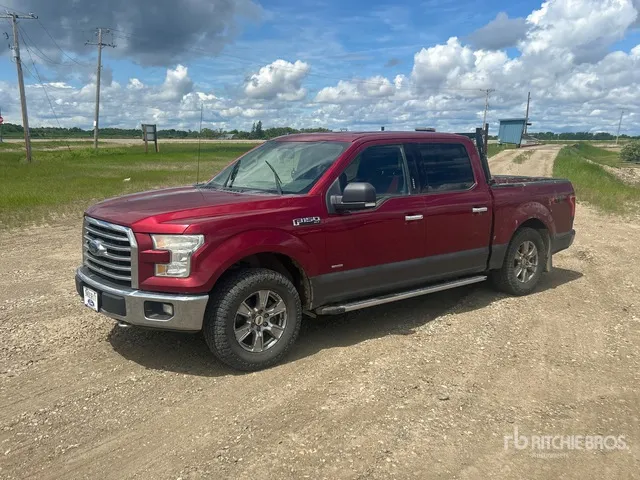 2015 Ford F-150 XLT 4x4 Crew Cab Pickup