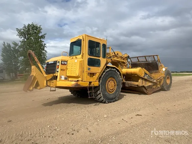 2001 Cat 621G Motor Scraper