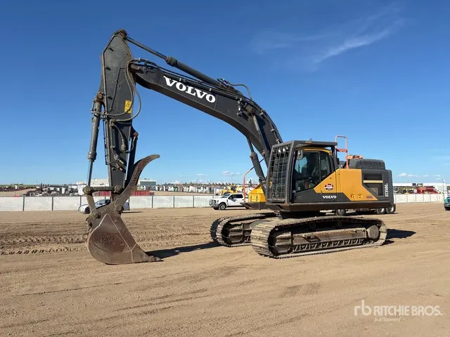2019 Volvo EC350E L Tracked Excavator