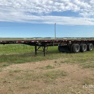 2011 Lode King 44 ft Tri/A Flatbed Oilfield Trailer