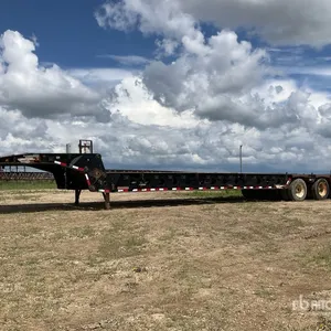 2011 Doepker 40 ton 48 ft Tri/A Folding Neck Trailer