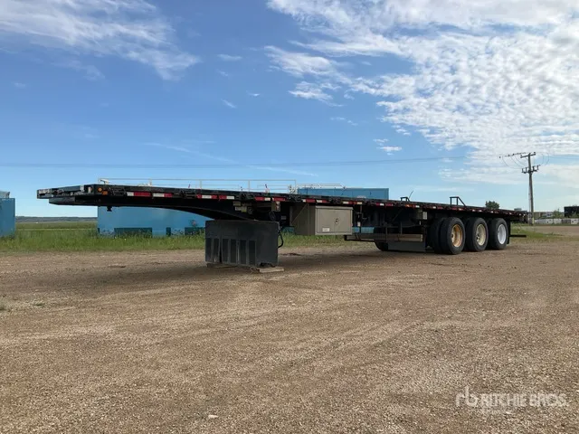 2012 Lode King 40 ton 53 ft Tri/A Flatbed Trailer