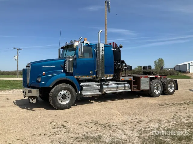 2012 Western Star 4900SB 6x4 Sleeper Winch Truck
