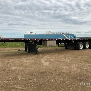 2013 Lode King 53 ft Tri/A Flatbed Trailer