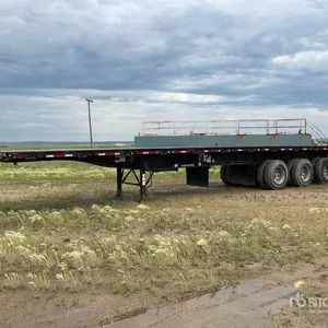 2013 Lode King 44 ft Tri/A Flatbed Oilfield Trailer