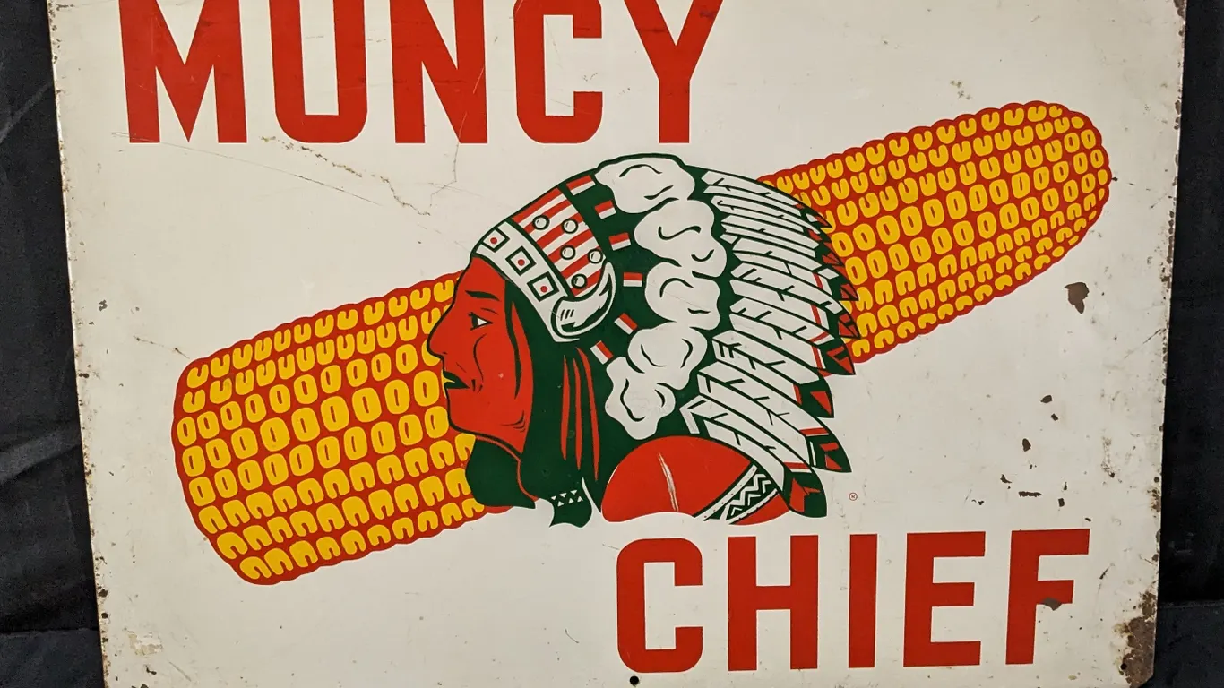 TIN FARM SIGN MUNCY CHIEF HYBRID SEED CORN NATIVE AMERICAN INDIAN GRAPHICS