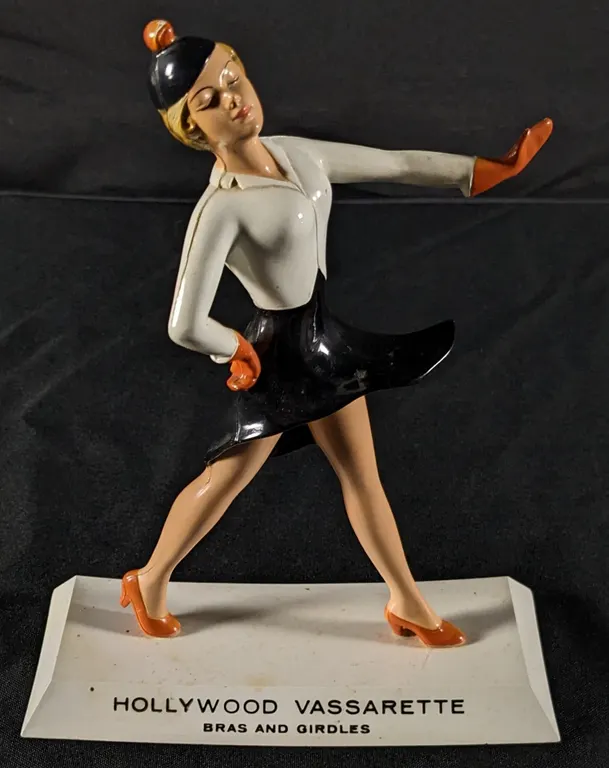 STORE DISPLAY COUNTERTOP FIGURAL WOMAN SIGN HOLLYWOOD VASSARETTE BRAS & GIRDLES