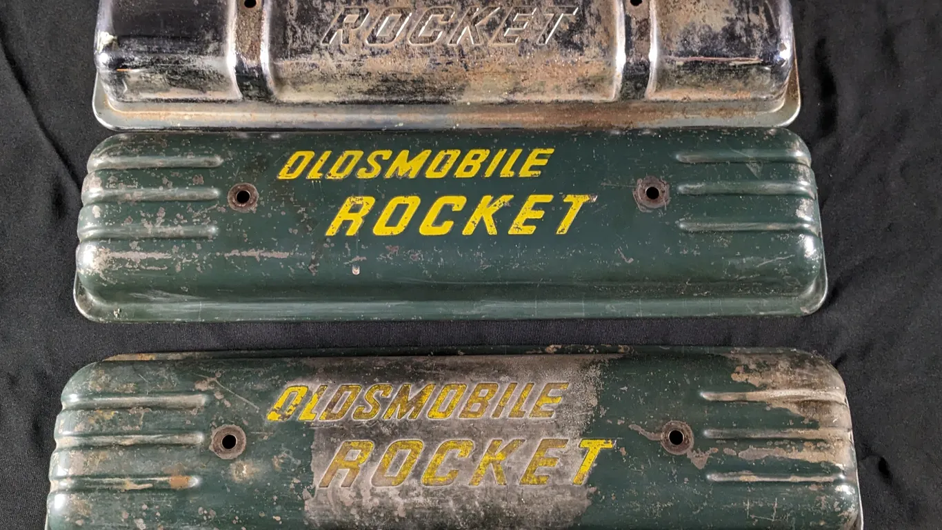 3 VINTAGE OLDSMOBILE ROCKET VALVE COVERS