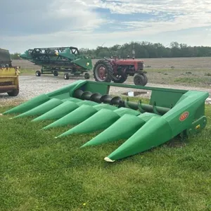 JOHN DEERE 6 ROW CORN HEAD