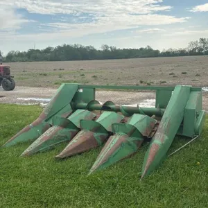 JOHN DEERE 4 ROW CORN HEAD