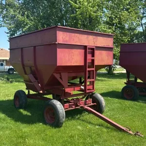 J&M APPROX 220BU GRAVITY WAGON