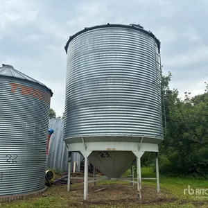 Westeel +/- 2400 bu 4 Ring Hopper Grain Bin