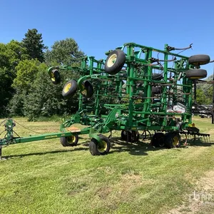 2008 John Deere 2410 47 ft Chisel Plow