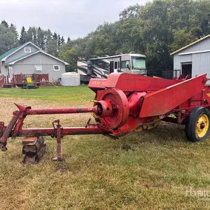 New Holland 269 Square Baler