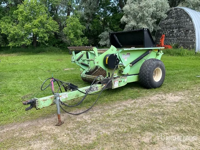2004 Schulte 2500 53 in Paddle Giant Rock Picker