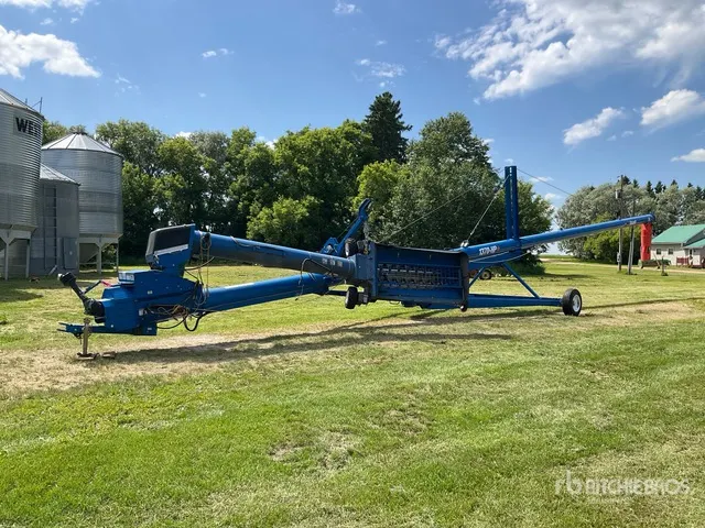 2017 Brandt 1370-HP+ 13 in x 70 ft Swing Grain Auger