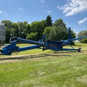 2017 Brandt 1370-HP+ 13 in x 70 ft Swing Grain Auger
