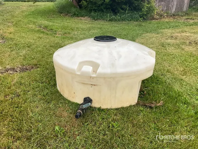 240 gal Poly Water Tank