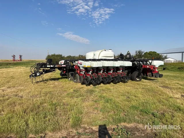 Agco 8500 31 Row No-Till Planter