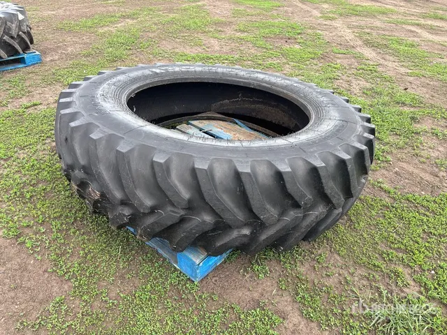 Goodyear Dyna Torque 480/80R42 Tires