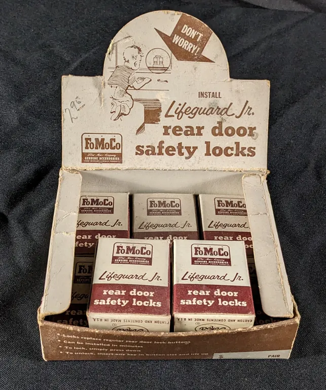 VINTAGE FORD PARTS FOMOCO LIFEGUARD JR. REAR DOOR SAFETY LOCKS DISPLAY BOX