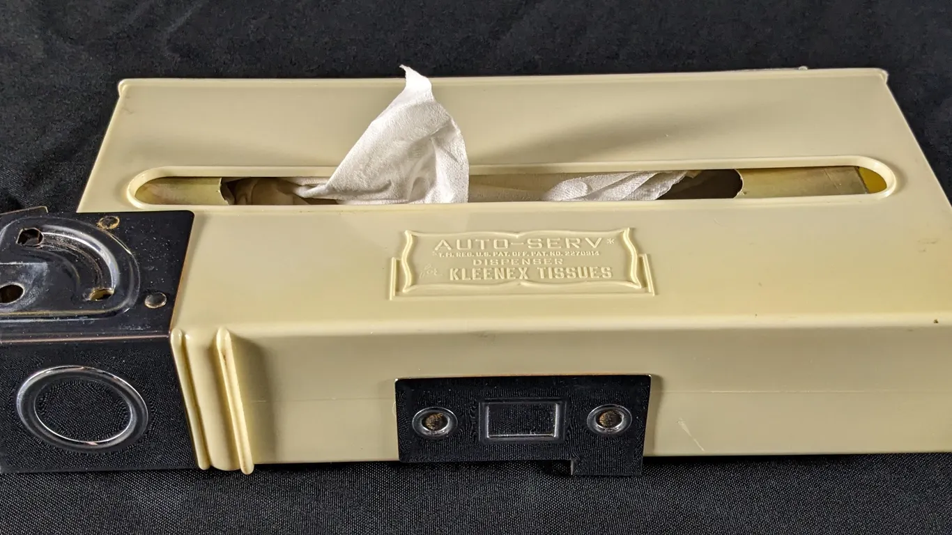 VINTAGE AFTERMARKET ACCESSORY AUTO-SERV DISPENSER KLEENEX TISSUES