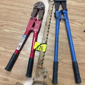 Fence stretcher bolt cutter crimper