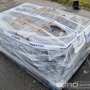 Unused Pallet of 600mm Steel Tracks to suit Volvo EC460 