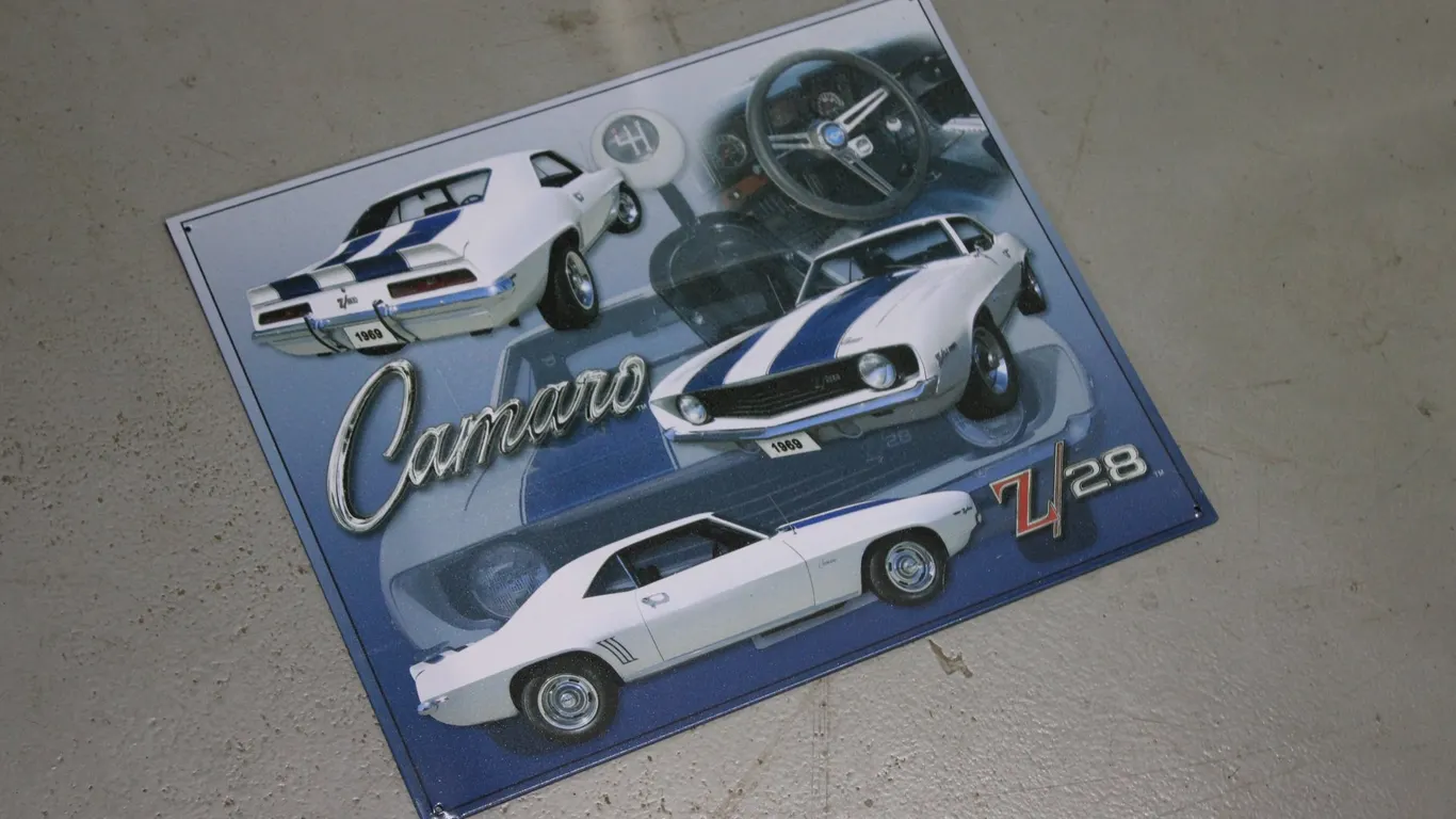 CAMARO Z/28 DISPLAY SIGN