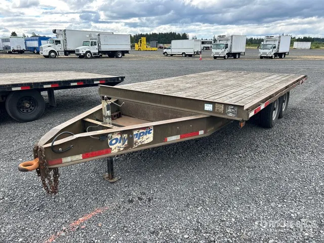 2001 Olympic 16 ft T/A Equipment Trailer
