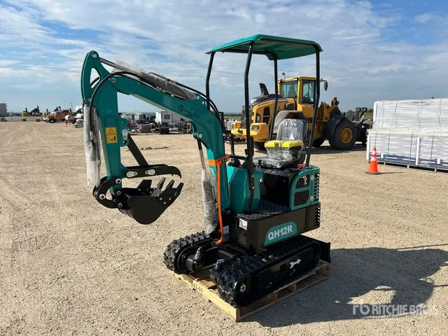 2026 CFG QH12R Mini Excavator (Unused)