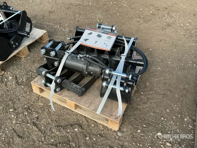 Quantity of (6) 2026 AGT 12EX-SET6 Mini Excavator Attachments (Unused)