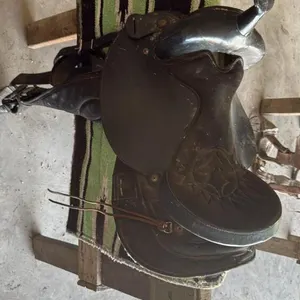 16” Bighorn western saddle (A)