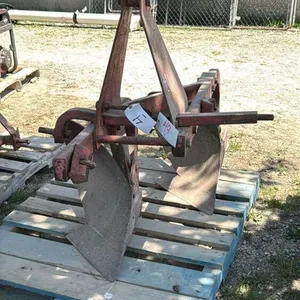 DEARBORN 2 X 12 TWO FURROW 3PTH PLOW