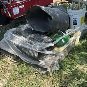 SKID OF ASSORTED JOHN DEERE COMBINE PARTS