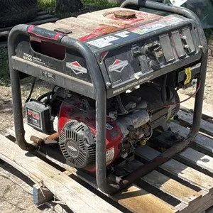 BRIGGS AND STRATTON 7000WATT GENERATOR