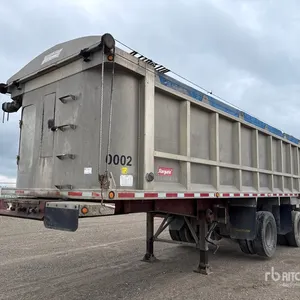 2004 Stargate 33 ft 6 in Tri/A End Dump Trailer