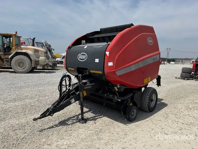 2011 Vicon RV4118 Round Baler