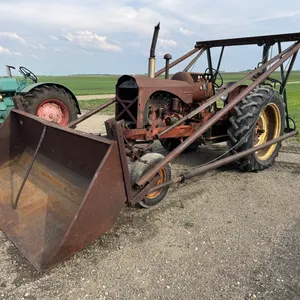 Massey-Harris 44 LP wide front w/ front loader (Non-Running)